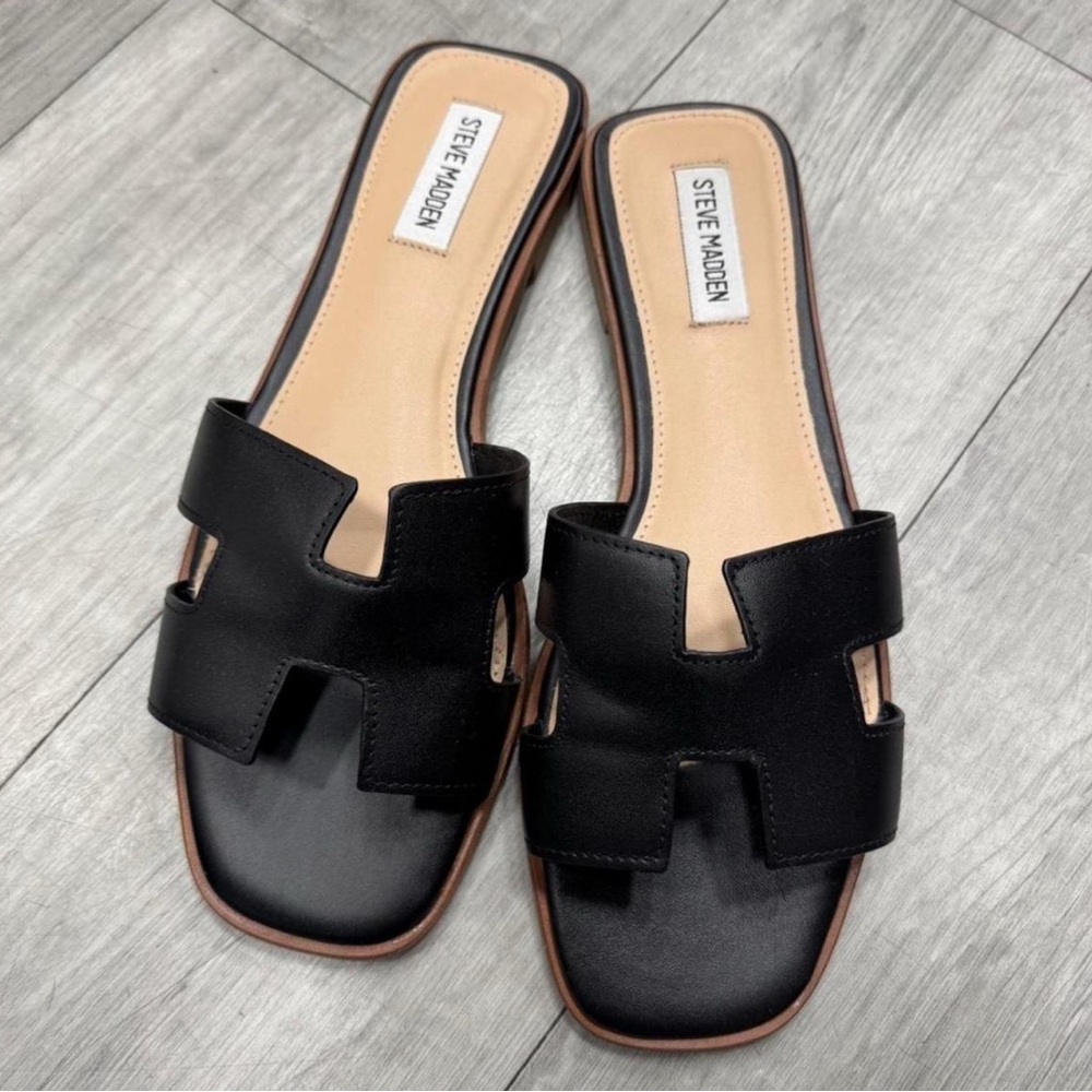 Steve Madden Black Leather Slide Sandals